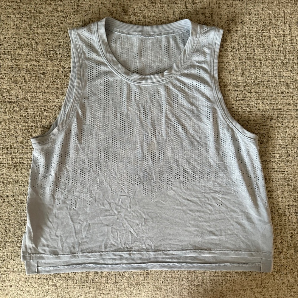 Lululemon Train to Be Tank